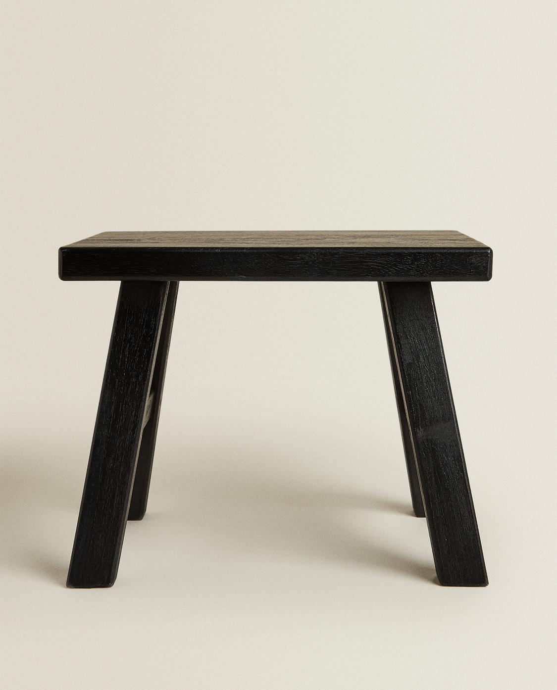 ZARA HOME 木のスツール(小物は含まず) 2個セット