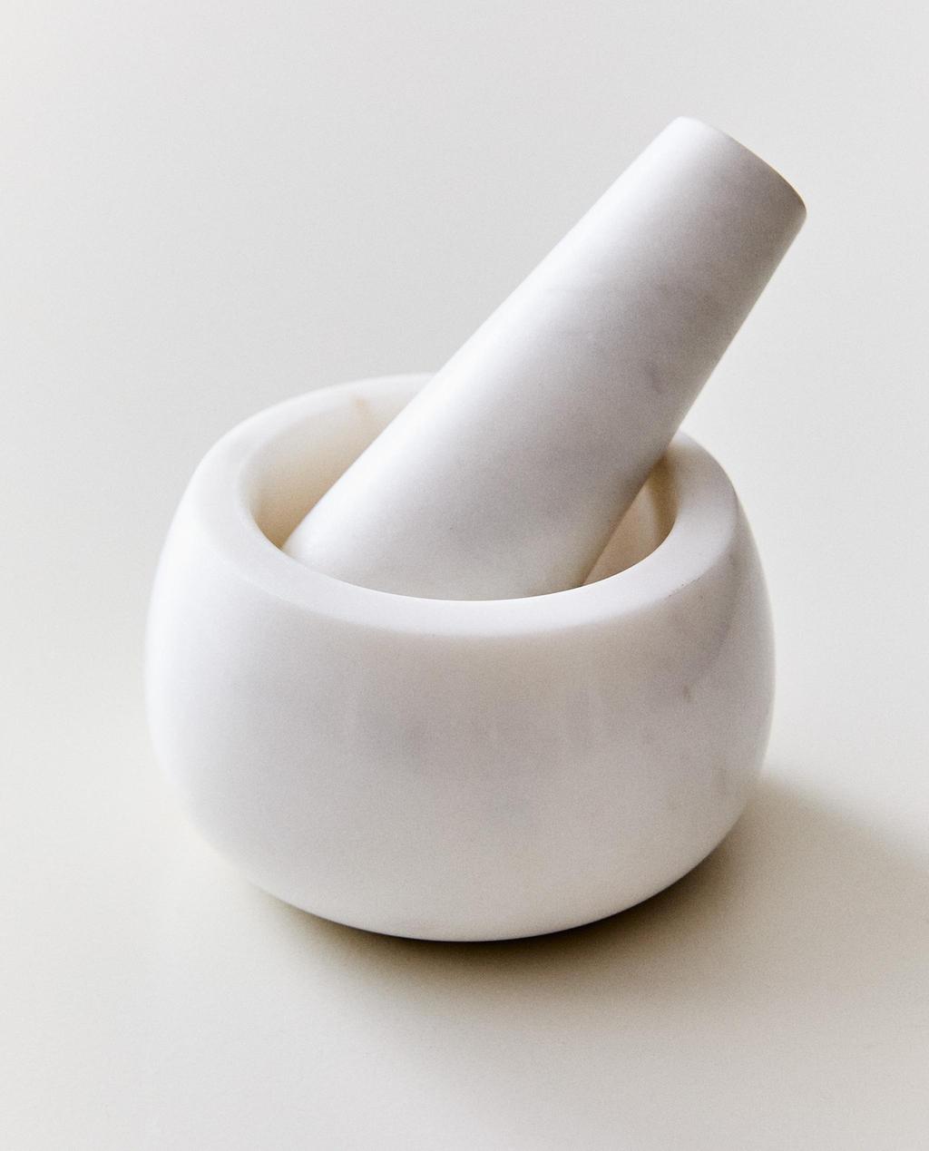 MARBLE PESTLE AND MORTAR