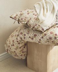 PARURE DE LIT FLEURS ET COUVERTURE BÉBÉ