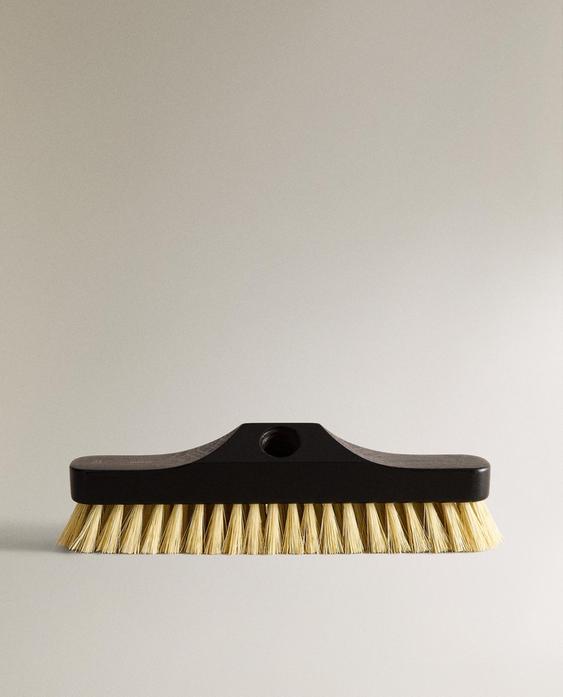 WOODEN BRUSH HEAD