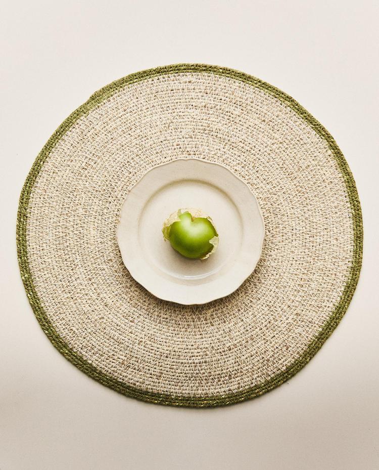 ROUND FIBRE PLACEMAT