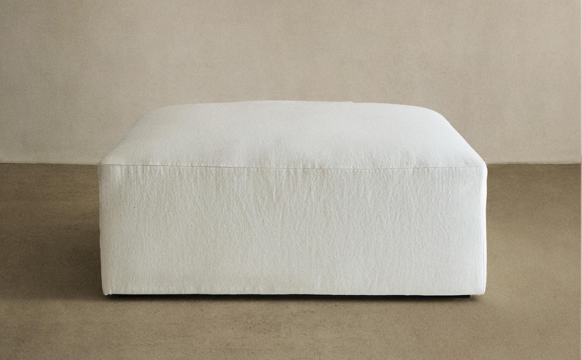 REMOVABLE WASHED LINEN OTTOMAN