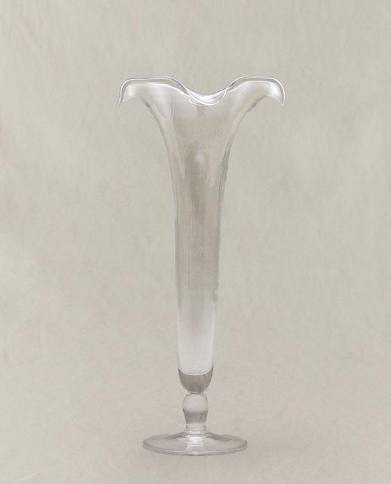 FLOWER GLASS VASE