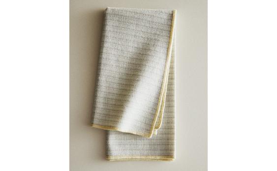 PACK OF STRIPED OVERLOCK NAPKINS (PACK OF 2)