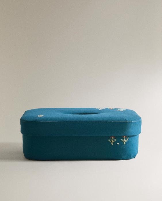 BUNNY WIPE HOLDER