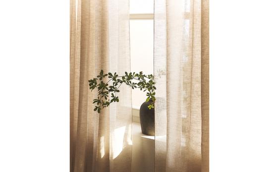 SHEER CURTAIN WITH LOW OPACITY