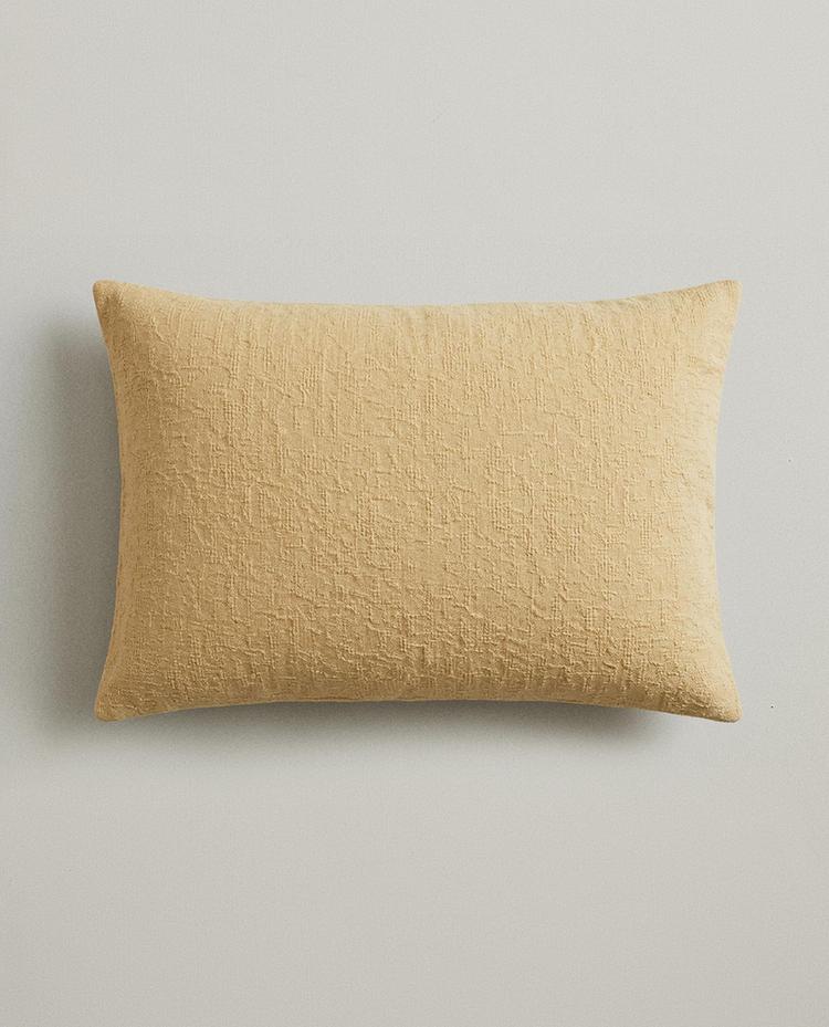 TEXTURED JACQUARD CUSHION COVER