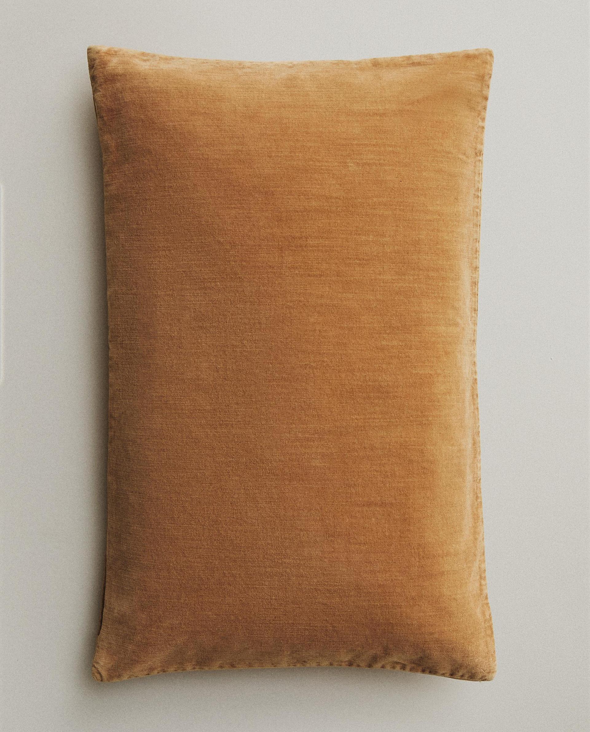 FUNDA COJÍN TERCIOPELO