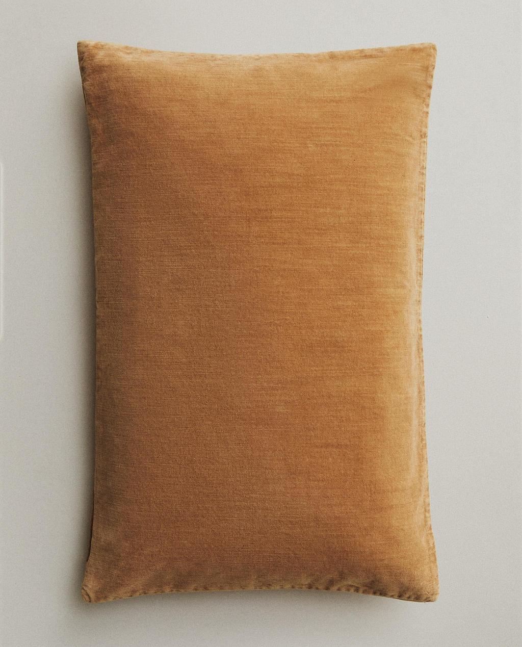 FUNDA COJÍN TERCIOPELO