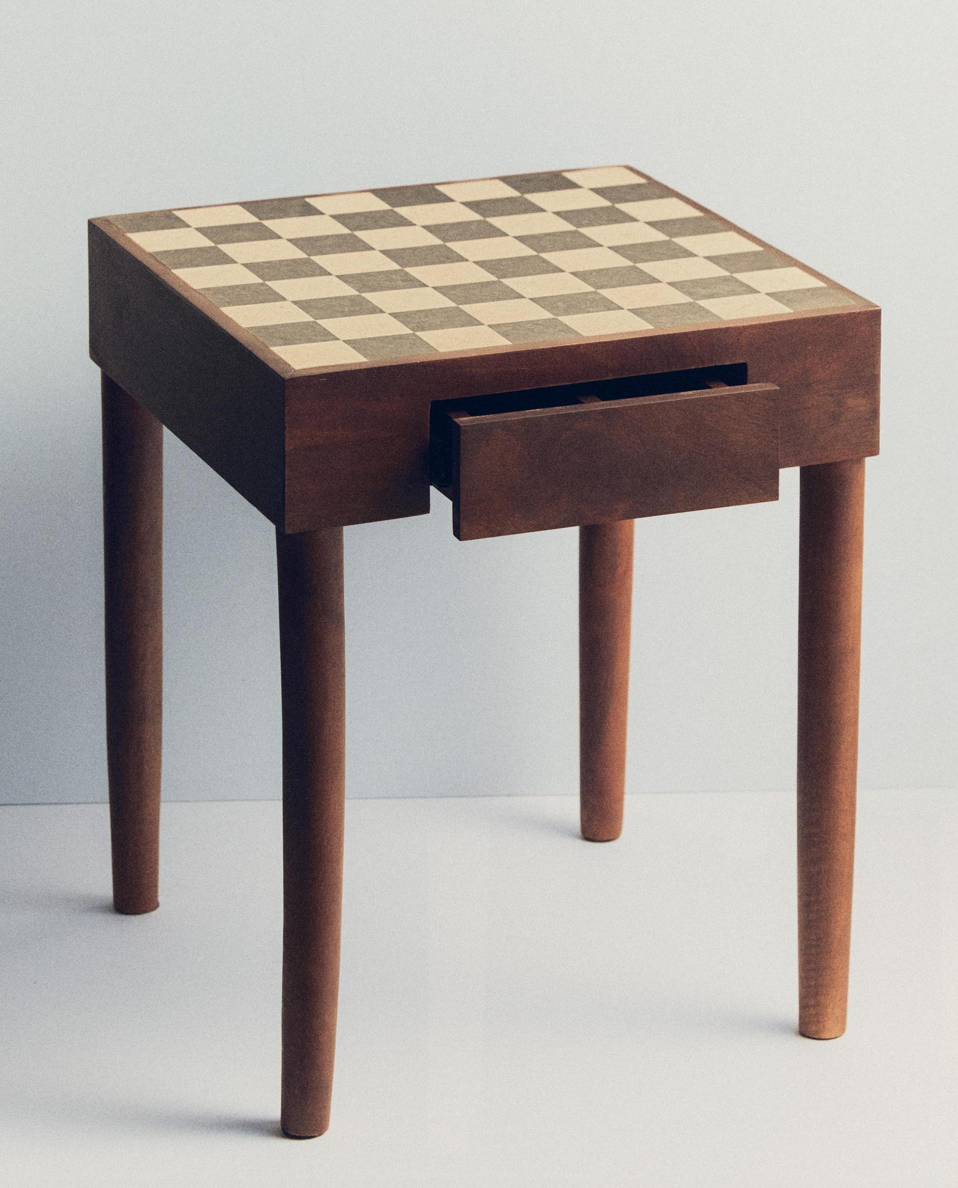 TEAK SIDE TABLE WITH MARBLE CHESS TOP