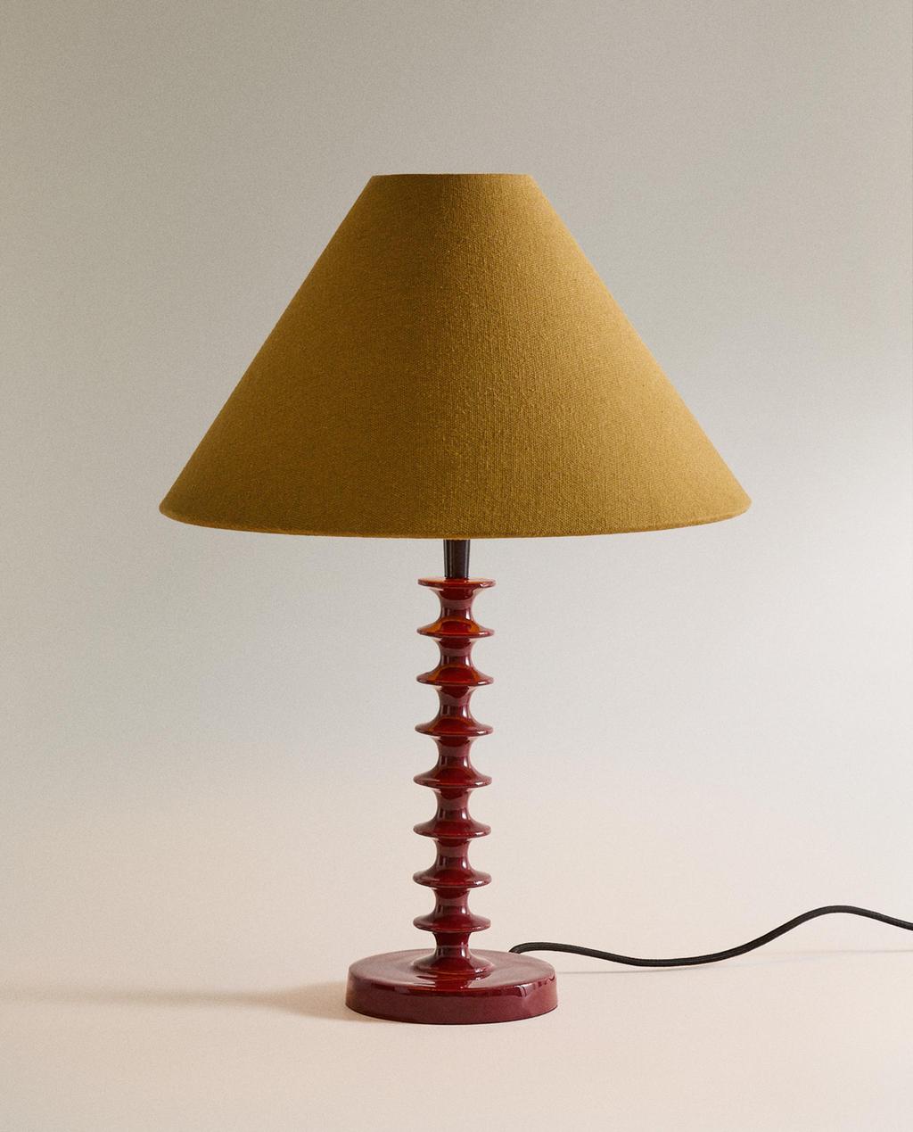 METAL TABLE LAMP
