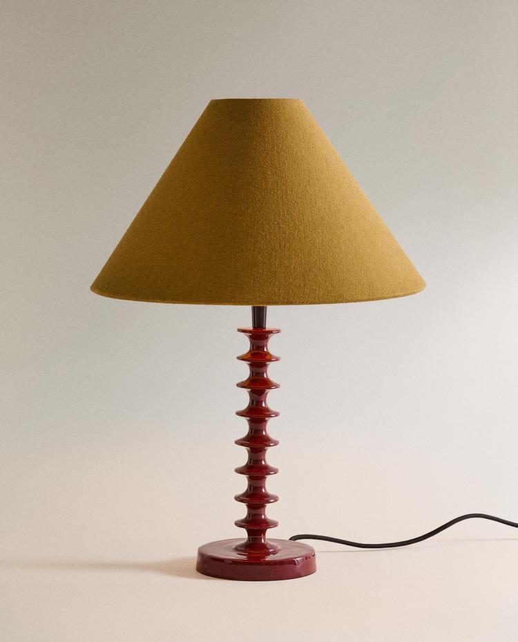 METAL TABLE LAMP