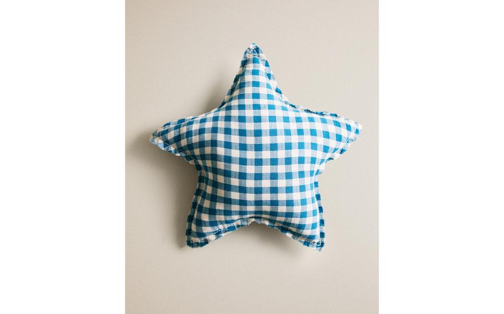 KIDS' STAR CUSHION