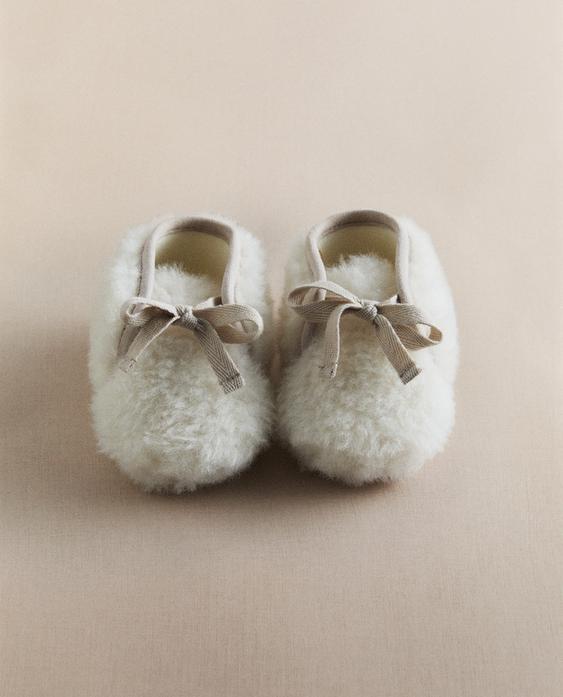 FAUX SHEARLING BOOTIES