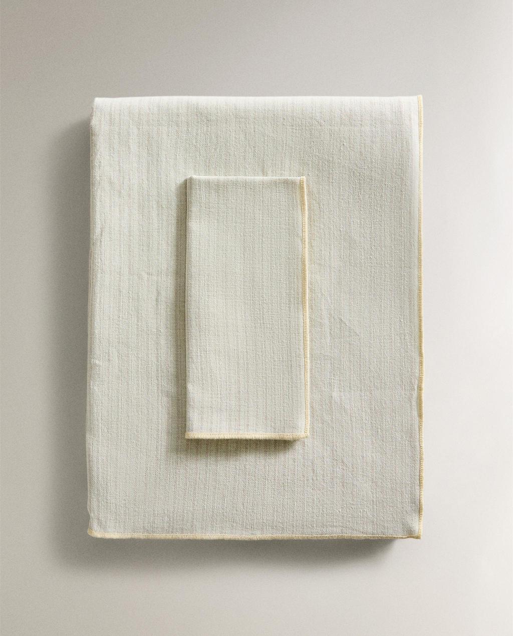 NAPPE RAYURES OVERLOCK