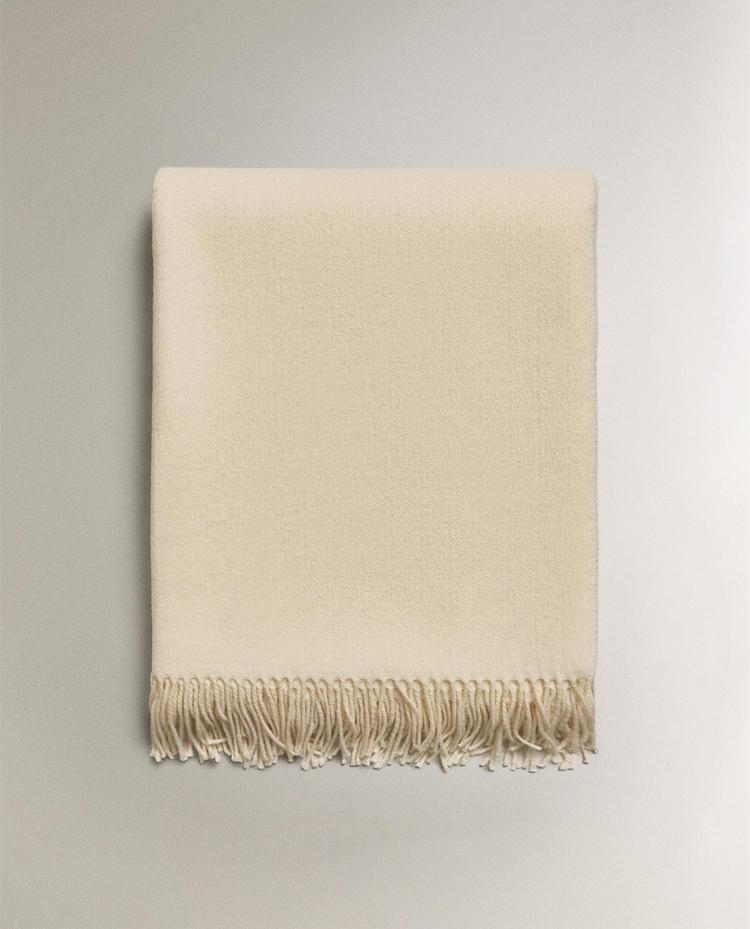 FRINGED DECORATIVE THROW