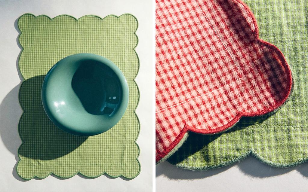 REVERSIBLE GINGHAM PLACEMAT