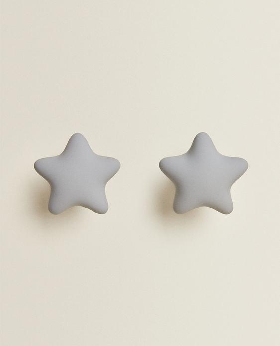 PACK OF KIDS' STAR DOOR KNOBS (PACK OF 2)