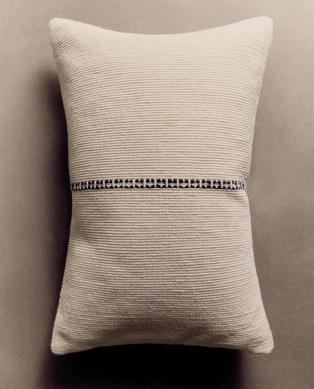 DOUBLE LINE CUSHION COVER