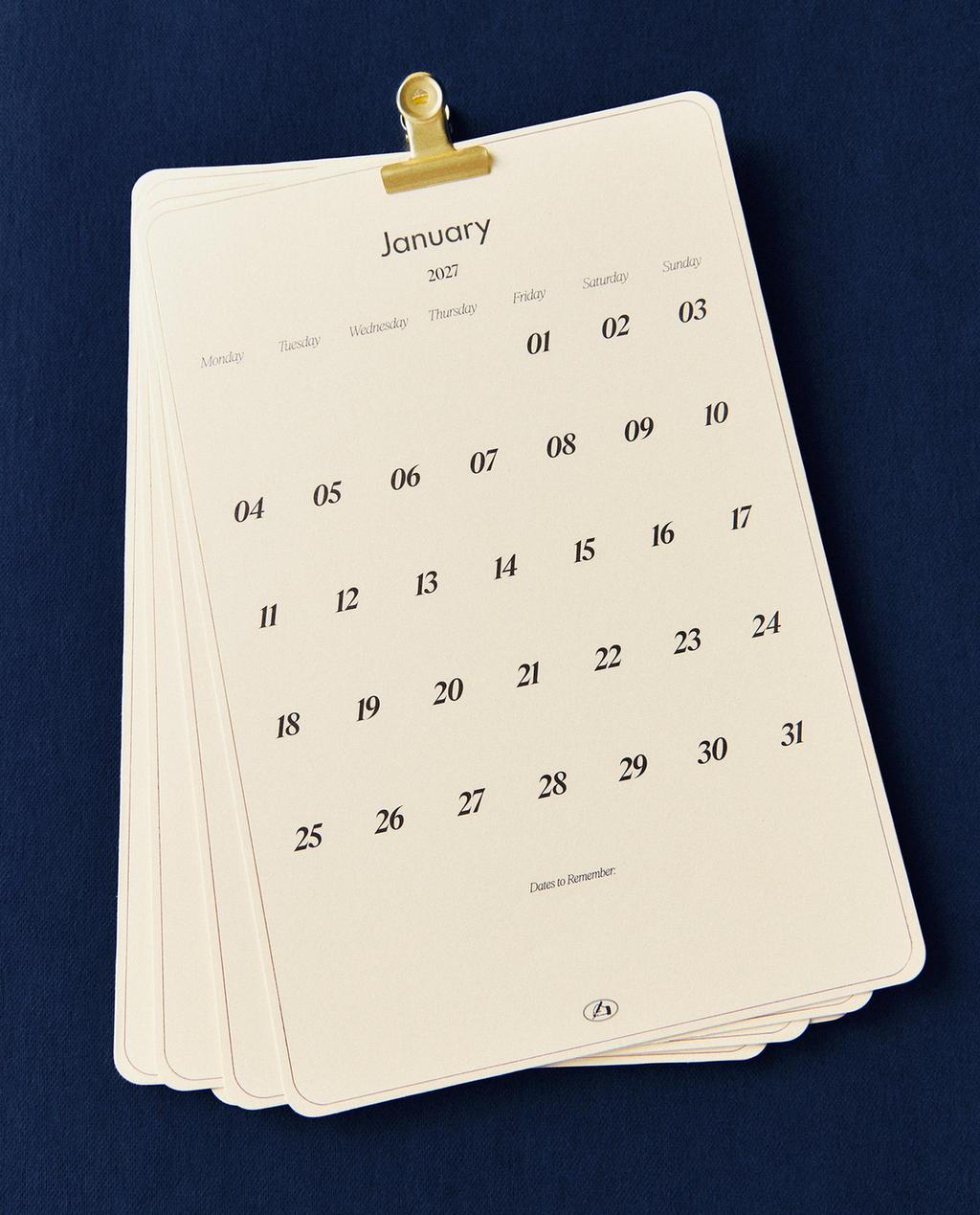 2027 WALL CALENDAR