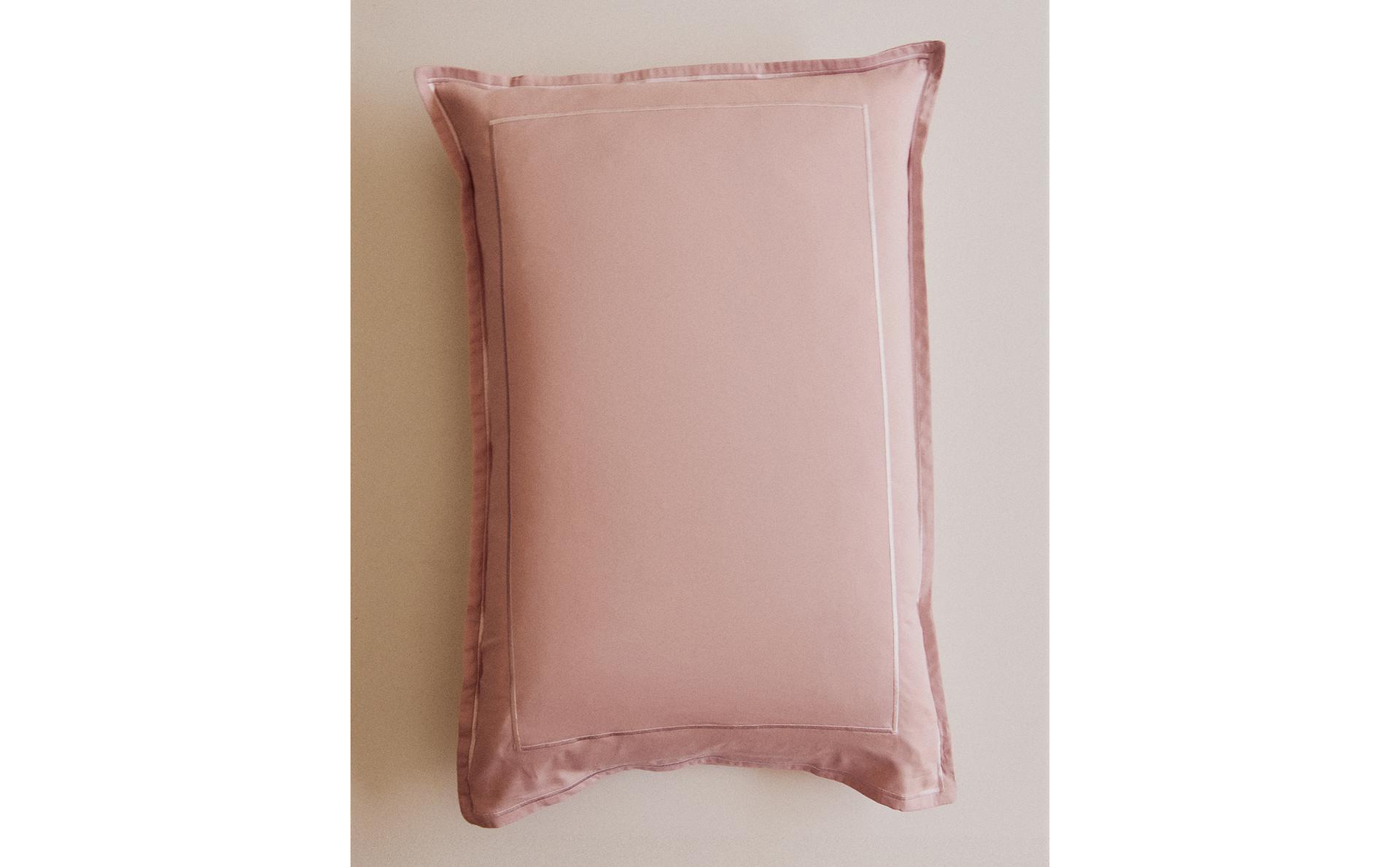 SATEEN PILLOWCASE WITH DOUBLE TRIM