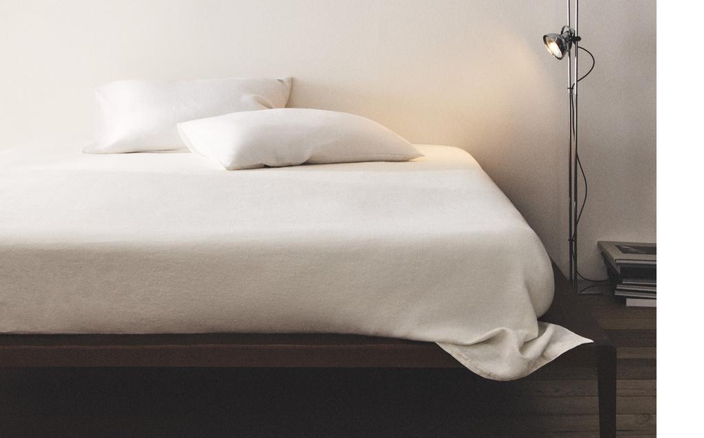 WASHED LINEN BEDSPREAD (400 GxM²)