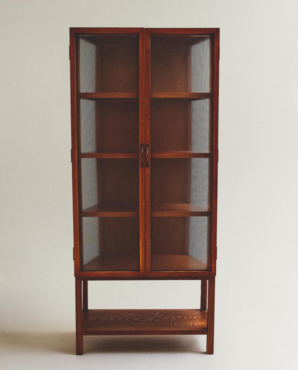 VITRINA MADERA FRESNO PUERTAS VIDRIO