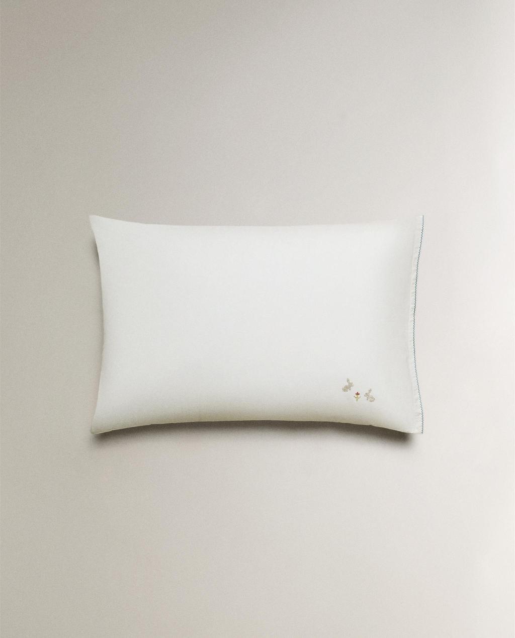 CHILDREN'S RABBIT PILLOWCASE