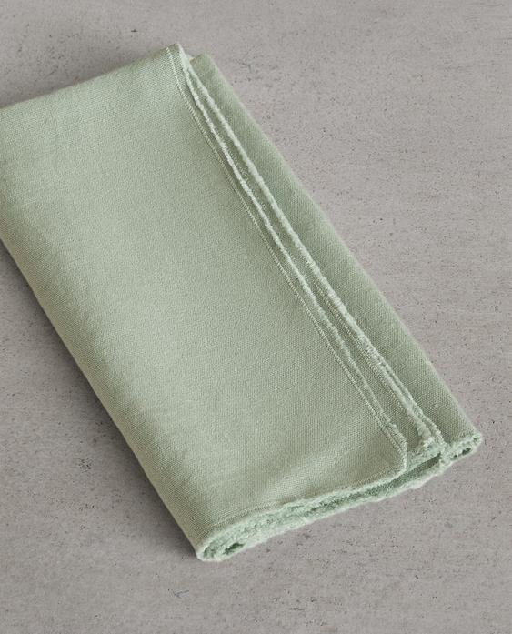 NAPKIN 01