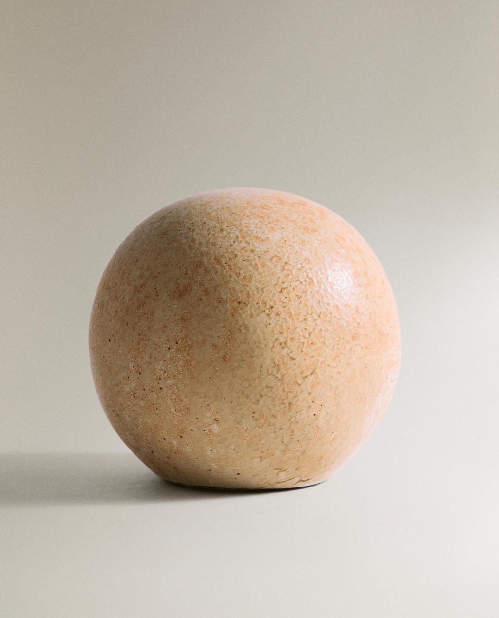 DECORATIVE CERAMIC BAUBLE