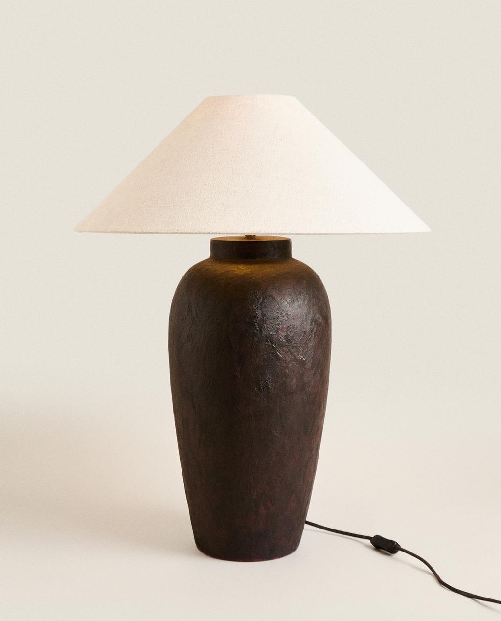 CERAMIC LINEN TABLE LAMP