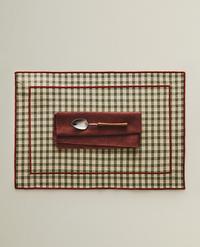 CHECK AND TOPSTITCHED PLACEMAT