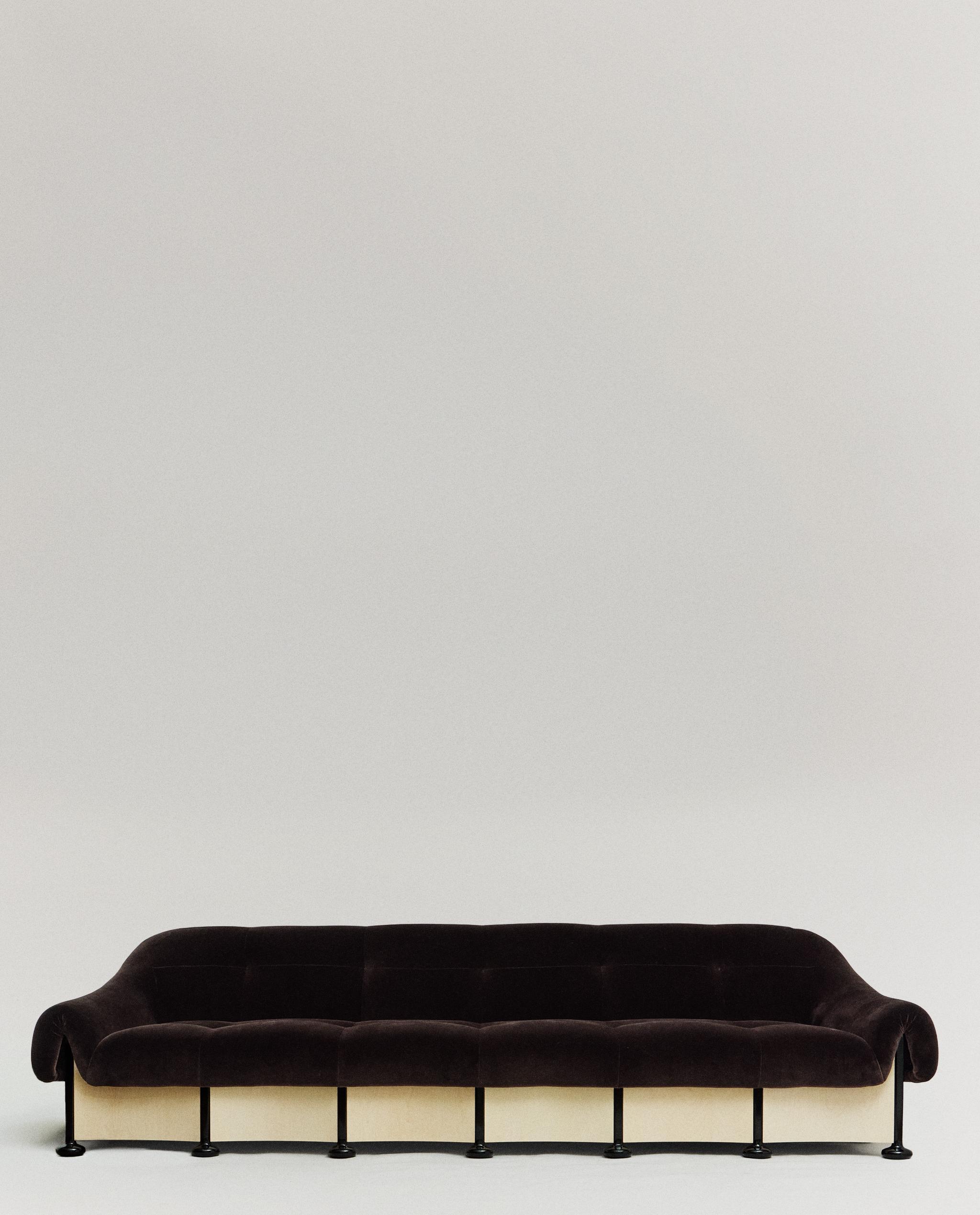 THE UNCOLLECTED SOFA | Zara Home Slovenia