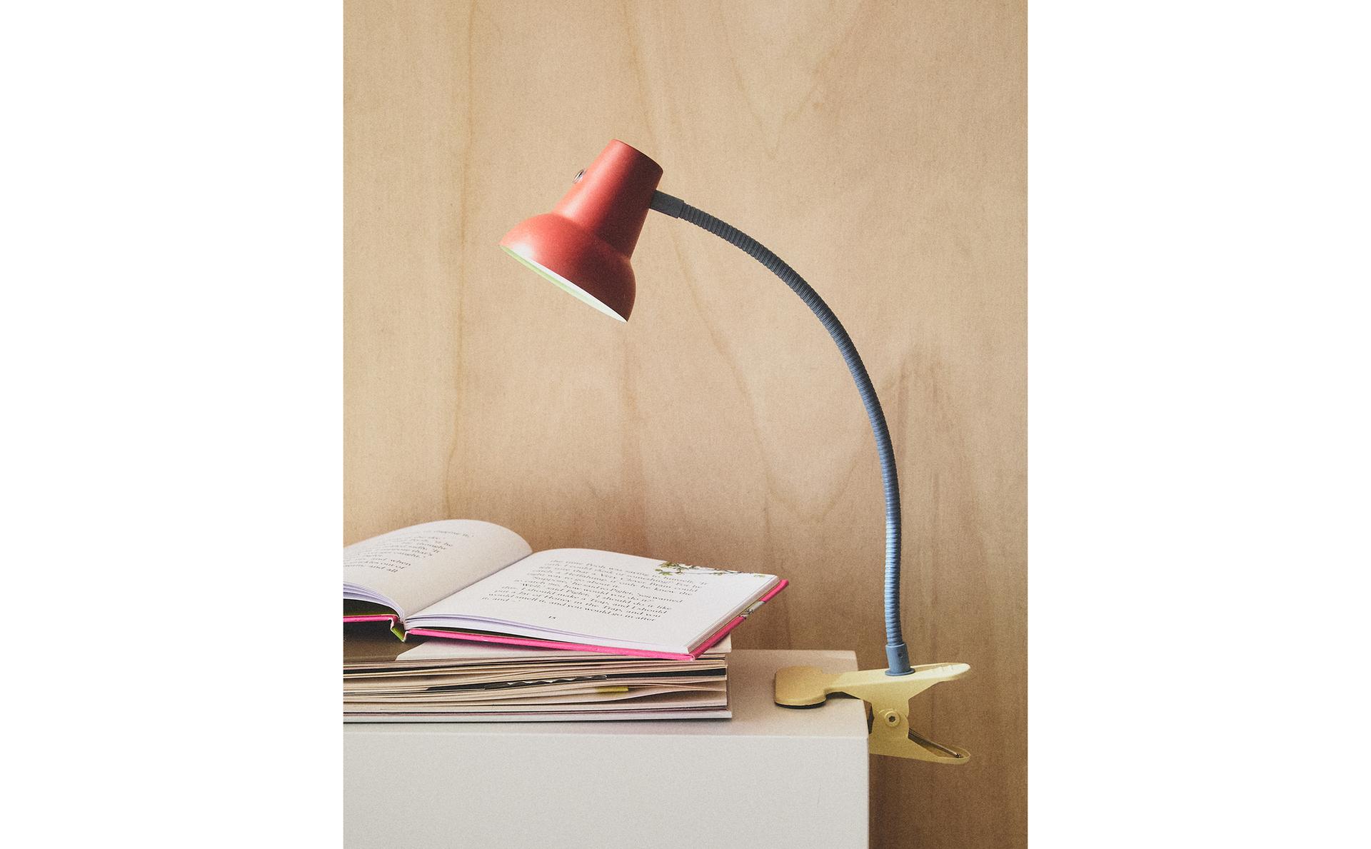 LAMP | KIDS' CLAMP DESK SPOTLIGHT