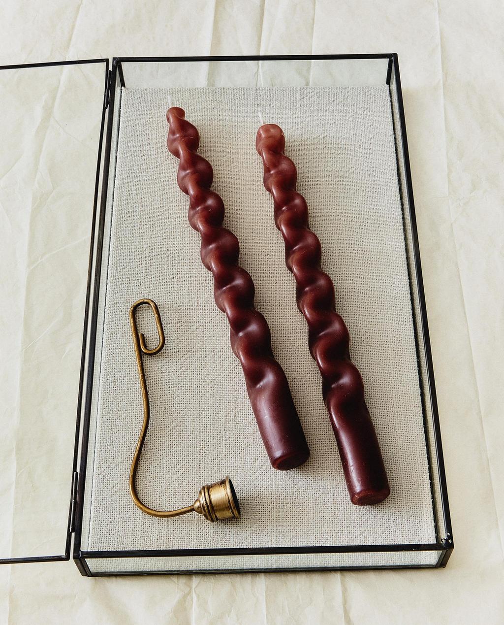 WAVY DECORATIVE CANDLES (PACK OF 2)