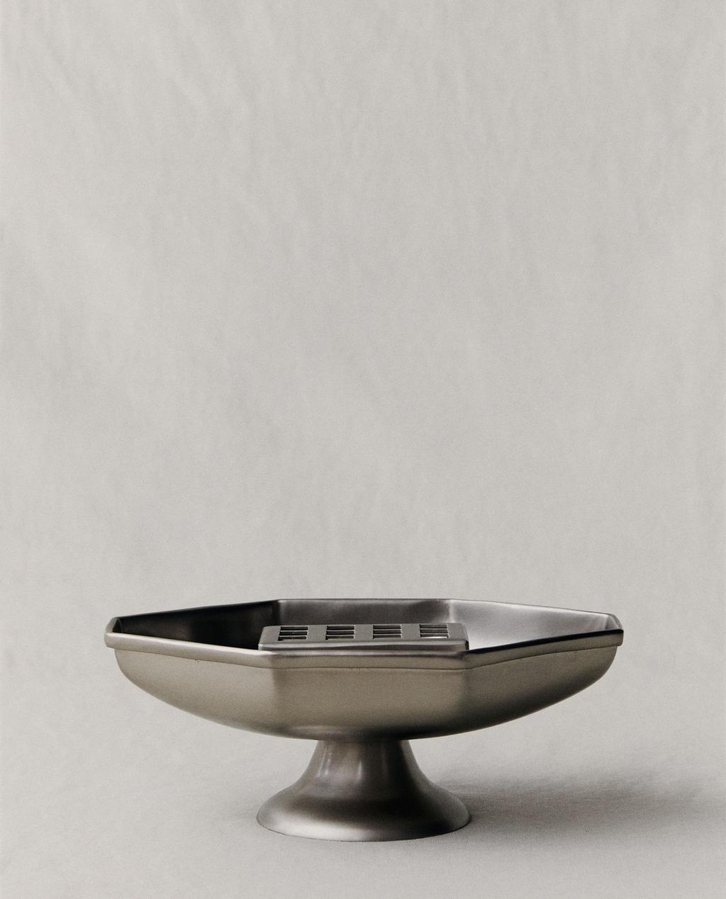 SMALL METAL TRAY | STUDIO MARY LENNOX