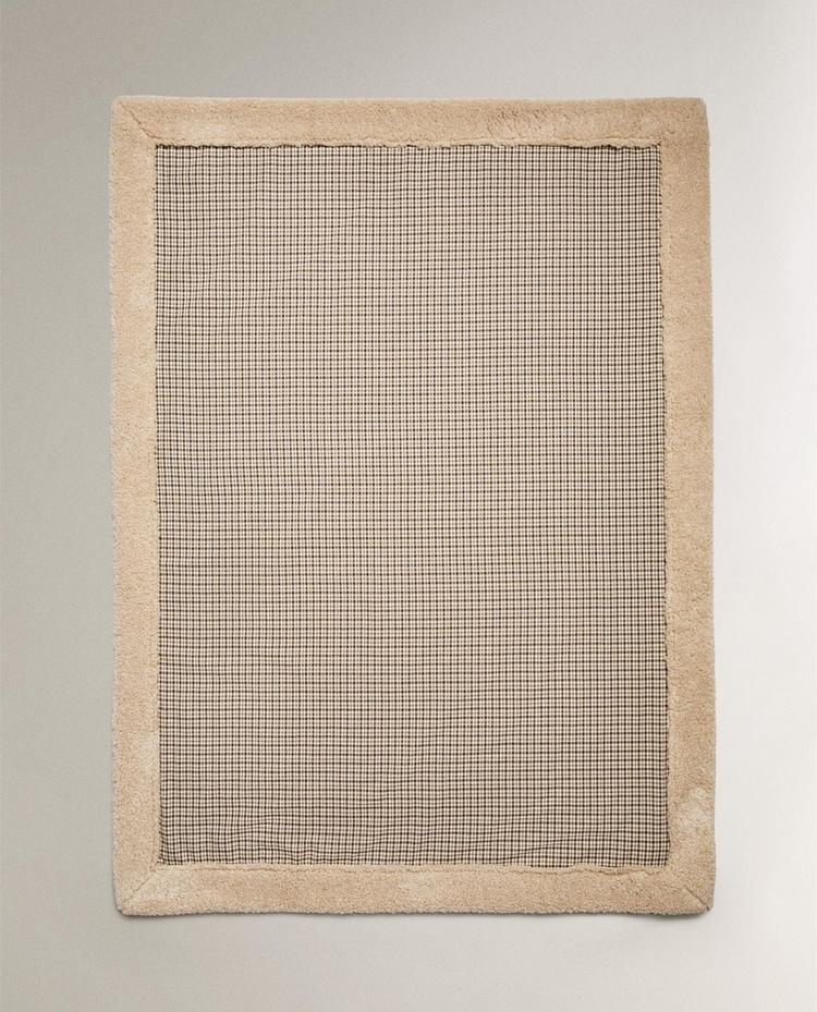 SMALL CHECK PET THROW