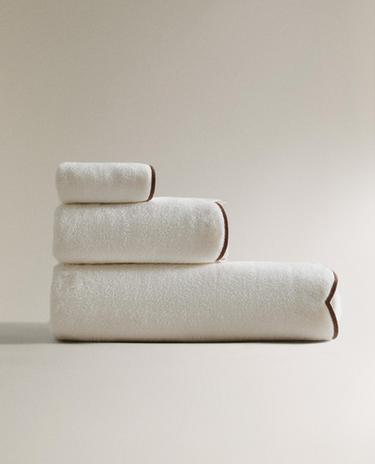 SERVIETTE DE BAIN BORD ONDULÉ