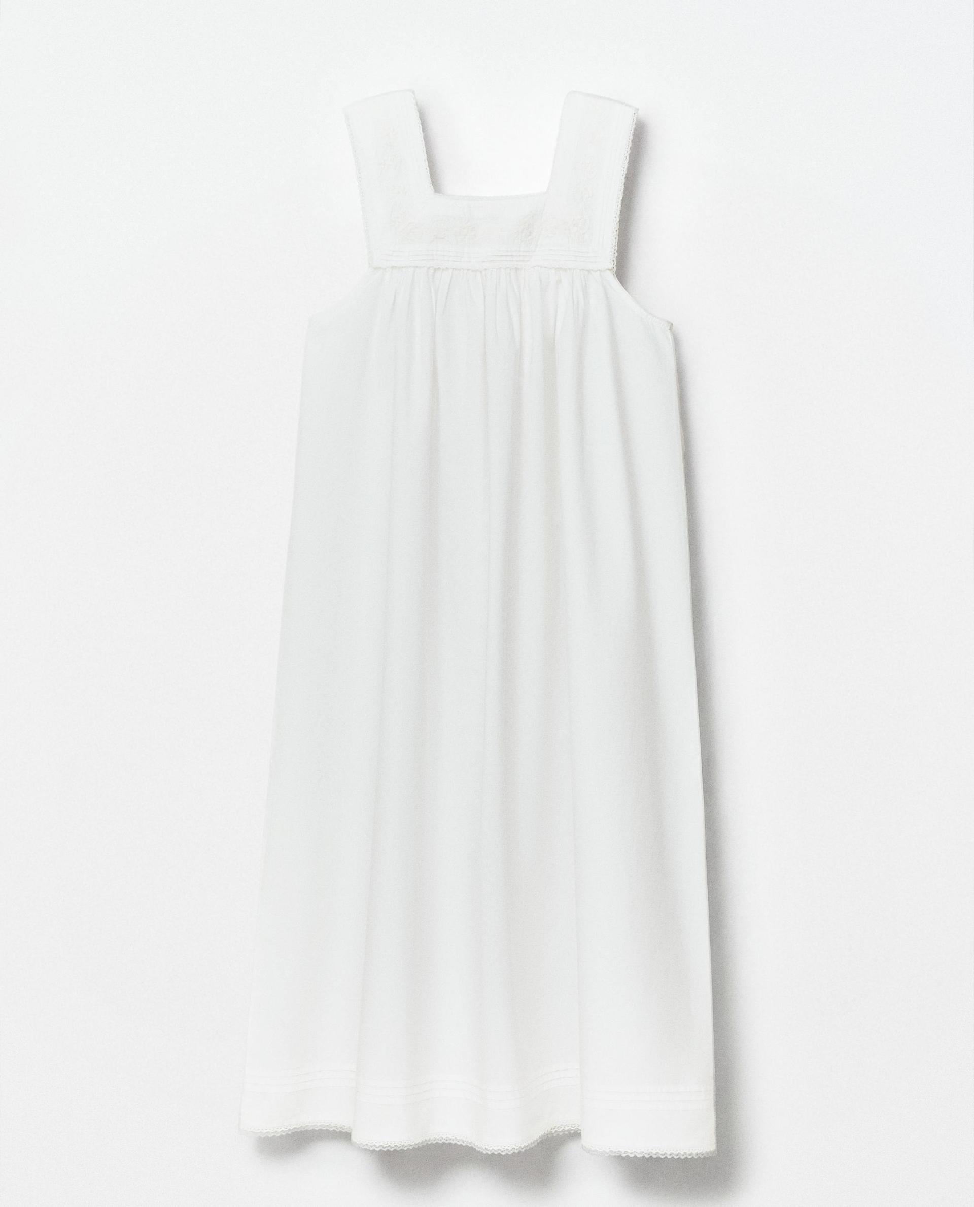 EMBROIDERED NIGHTDRESS