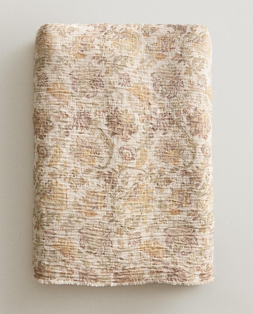 FLORAL COTTON THROW