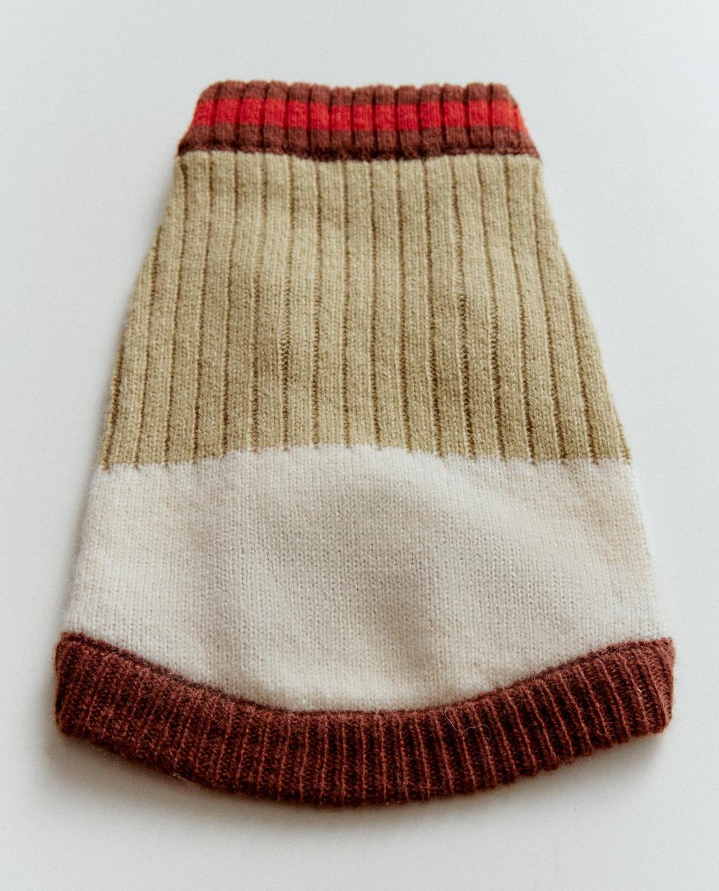 RIBBED PET SWEATER