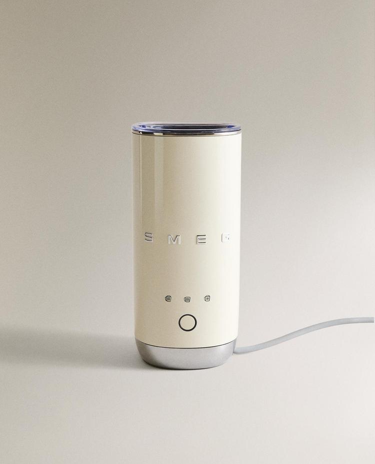 ESPUMADOR DE LEITE ELÉTRICO SMEG