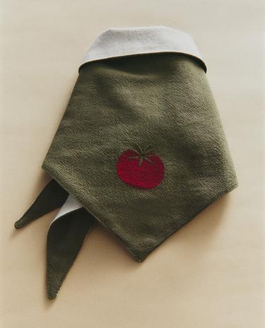 Wende-Halstuch für Haustiere mit Tomatenmotiv