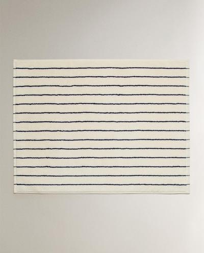 COLOURED STRIPE BATH MAT