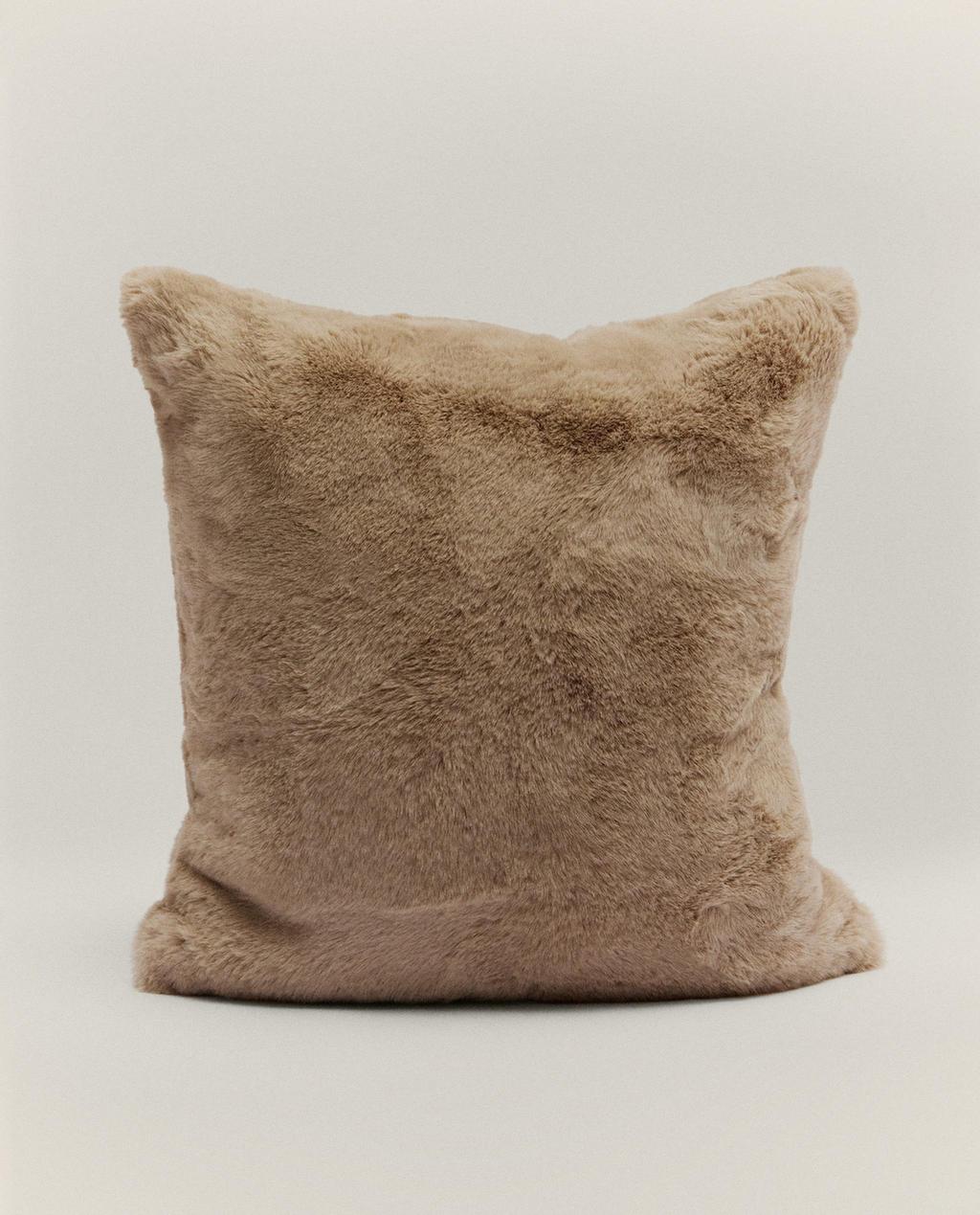SHORT FAUX FUR CUSHION COVER