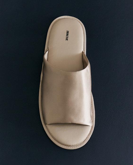 SILK MULE SLIDERS