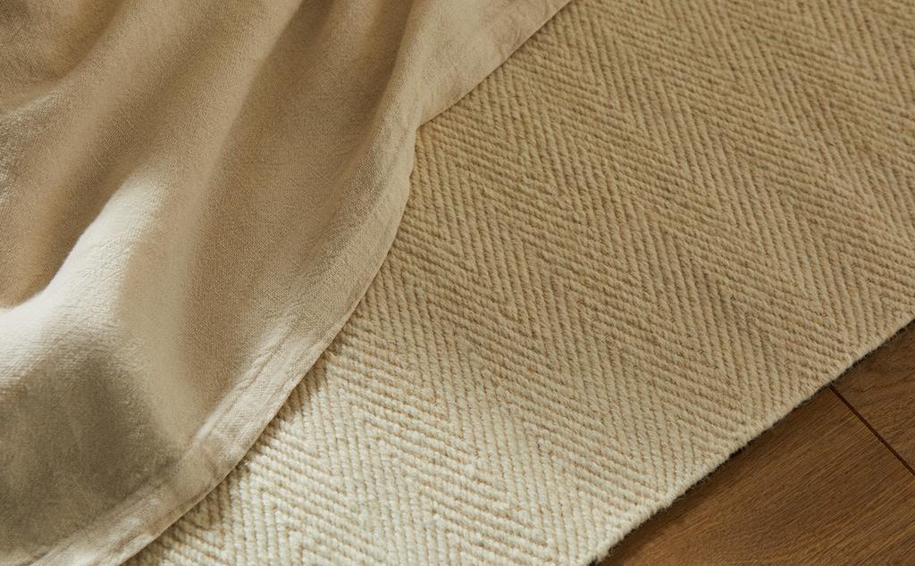TAPIS LAINE CHEVRON