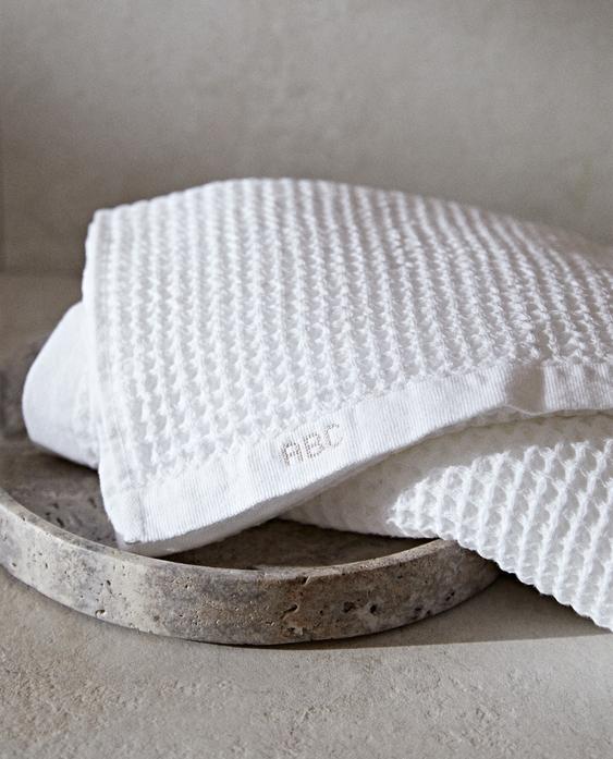 ΒΑΜΒΑΚΕΡΗ ΠΙΚΕ ΠΕΤΣΕΤΑ ΜΠΑΝΙΟΥ