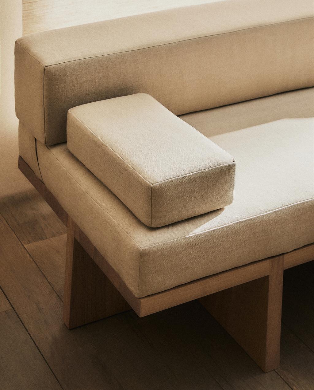 DAYBED&nbsp;01