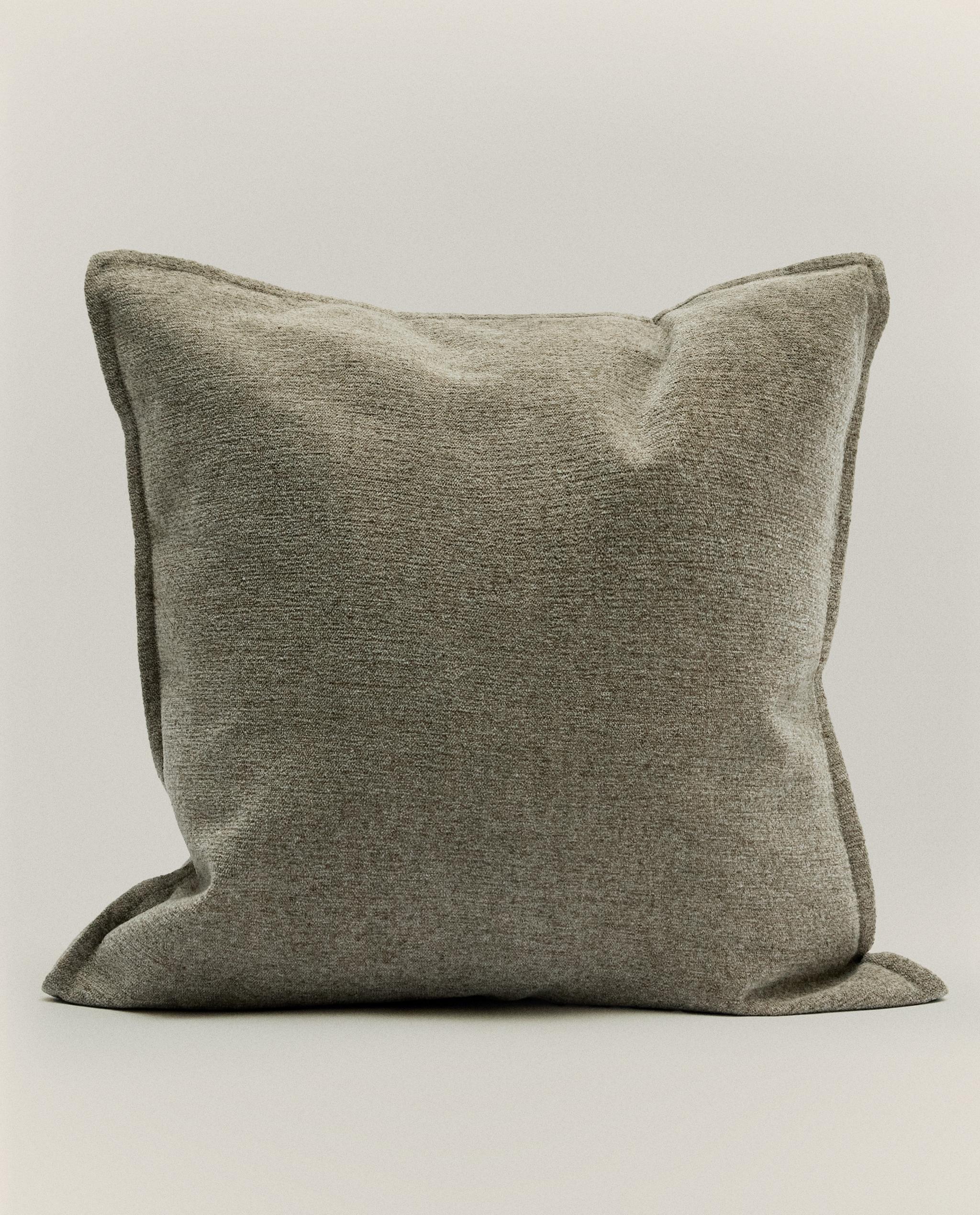 ベッドルームクッション | Zara Home 日本/Japan